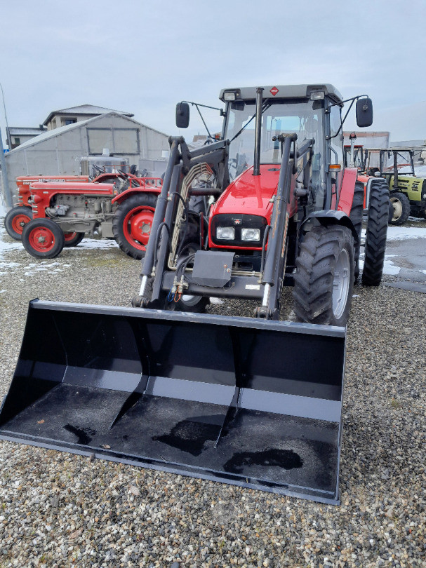 97f440d3-7184-4a4d-a901-16722f7e27af-MF Kunz 4.jpg