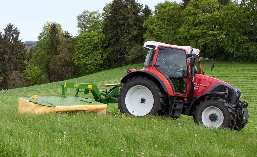 bd372b4f-c59a-4b87-85a0-04f1ea63f94e-heckmaehwerke-scheiben-o-aufbereiter-easycut-r-280-krone(1).jpg