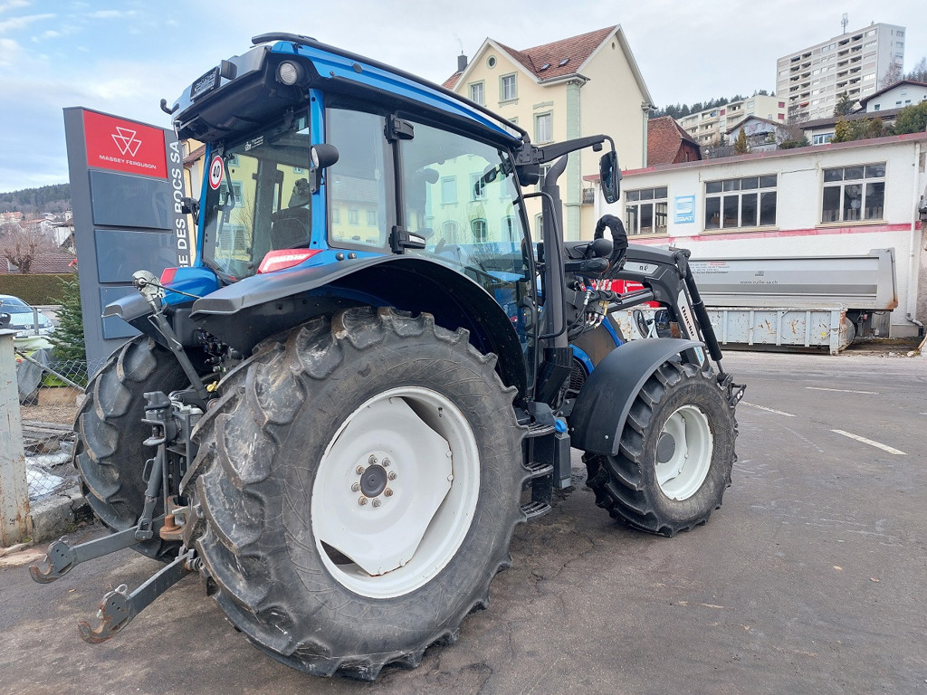 12eb2572-adaf-49e2-bf73-d5090c9f6f35-Valtra Cerf (18).jpg