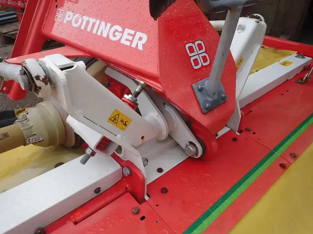 444cb958-e3b3-44d9-a304-48431d3c4157-pöttinger (8).jpg