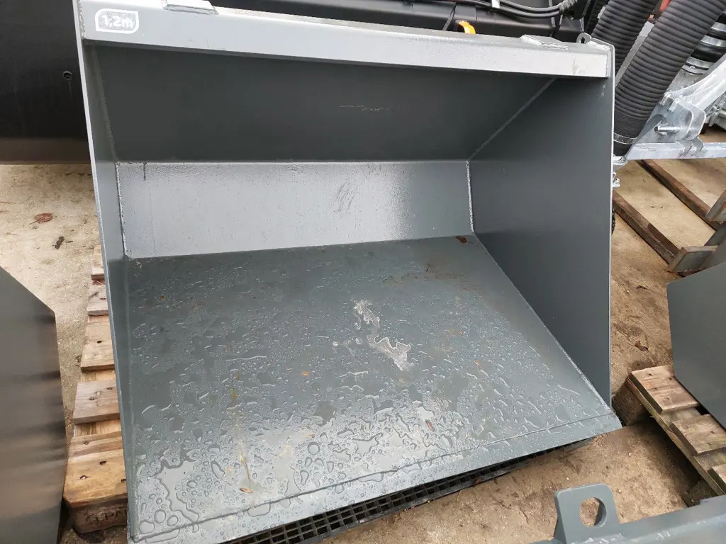 c615cdc7-6ff9-4496-8d52-54e58ce105cb-Stekro pelle Weidemann MW  (9).jpg