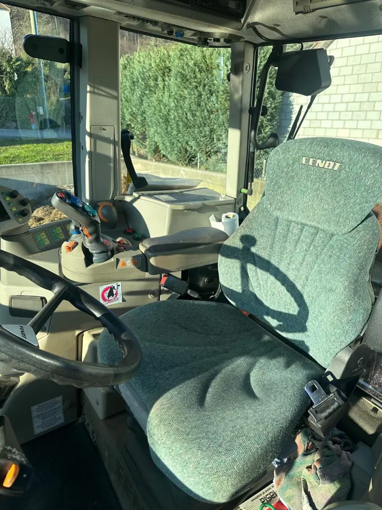 ab431836-bd72-414f-b732-6db03c364cbf-WhatsApp Image 2026-03-26 at 10.30.06 (2).jpg