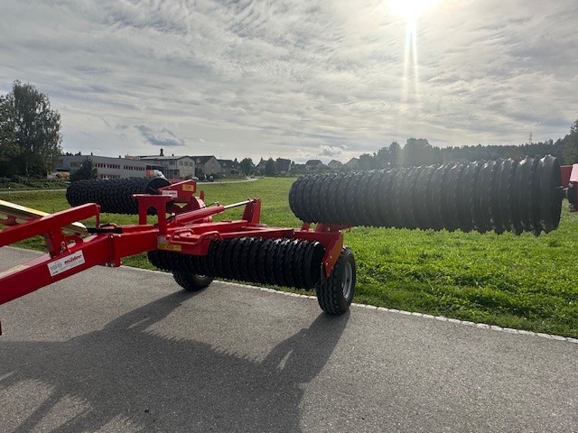 2702ccfd-fb15-4a8b-aea5-7476bfd60a13-35716 HE-VA Walze-Nachläufer Tip-Roller 6300 (4).jpg