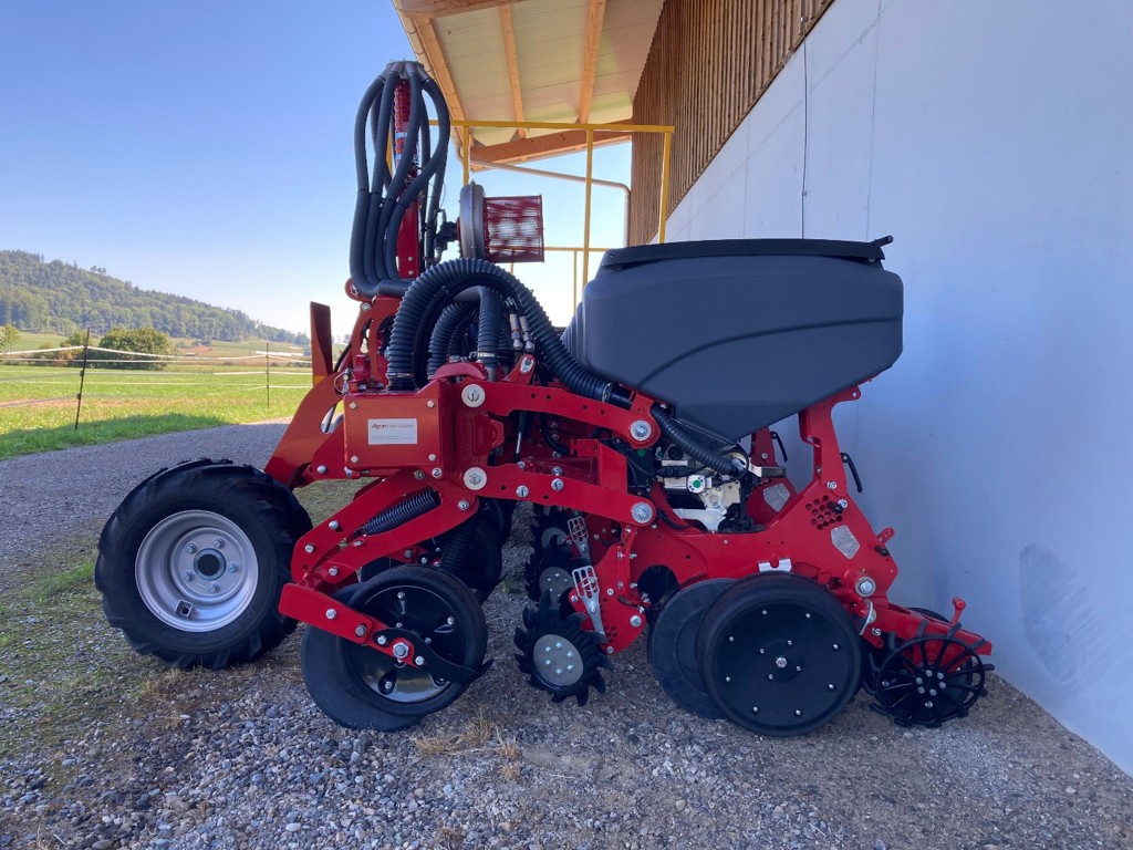 863092e1-c73d-42db-bbf4-986ce693ddd2-WhatsApp Image 2025-12-14 at 13.jpg