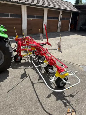 Pöttinger Kreiselheuer Hit 6.61