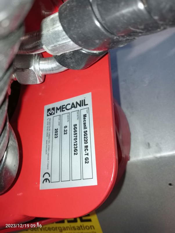 5b1b6cb4-ccad-4e4c-bd59-f02bc5dad21a-WhatsApp Image 2023-12-19 at 09.39.36 (1).jpeg