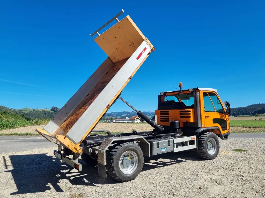adeb663d-f020-4149-8580-bdadac87c733-43f93c22-95e9-4a82-a8f2-e239cb05e167.jpg