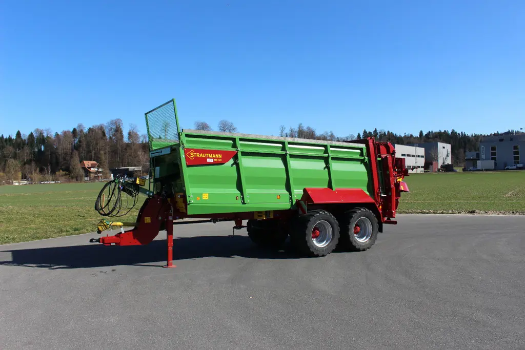 Stalldung- Universalstreuer Strautmann MS 120
