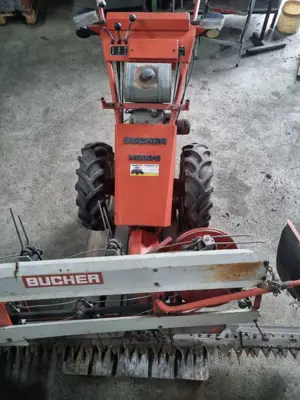 Bucher M500 S Bandeingraser