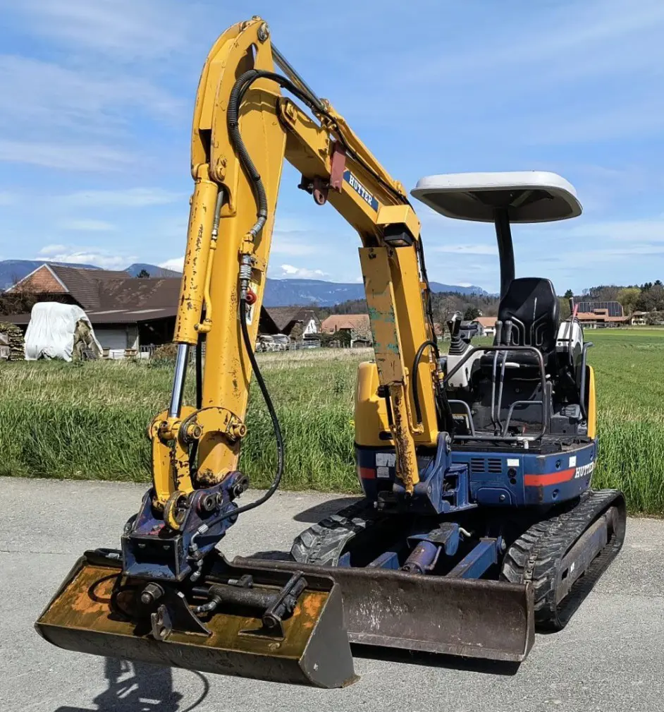 1c42c6f2-7406-43dd-962c-04a29b463b0e-Leiserag-Hutter-IHI 25NX 1.jpg