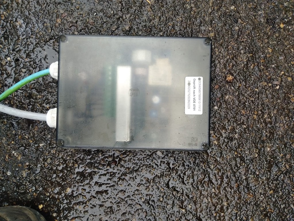 1b972f73-e28f-4226-aea4-e7dc968e703b-Pendelbüste grün (2).jpg