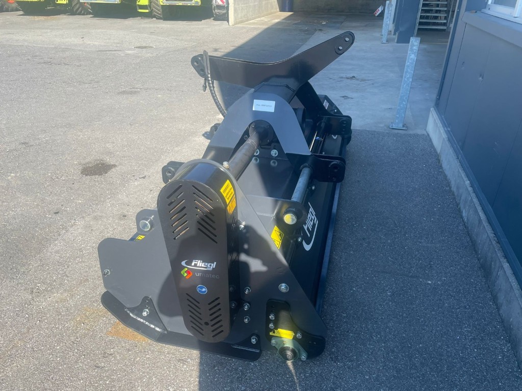 b3482d67-9db5-444d-8e74-cbc7a23e5cd9-WhatsApp Image 2025-08-26 à 11.jpg