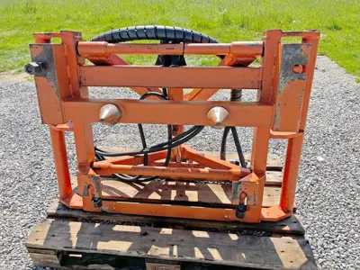 Hunziker, Schneepflug leer VSS-A Aufnahme Adapter