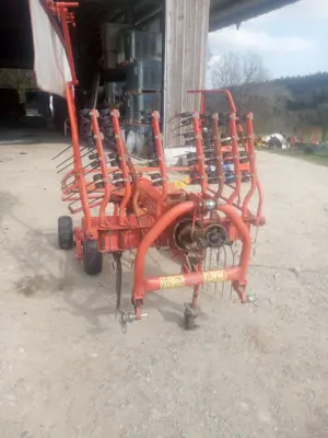 Kreiselschwader Kuhn GA 5121 GM