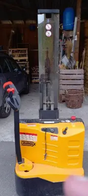 DEICHSELSTAPLER UNIMAX