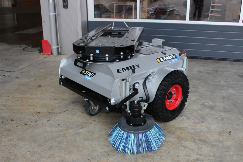 f8f880f2-6049-4d87-8933-9162bb3772b8-Emily_StarClean (1).JPG