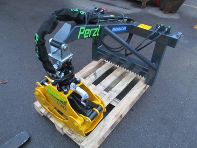 Holzzange/Holzgreifer/Forstgreifer/grappin à billons, an Frontlader,  pour chargeur frontal