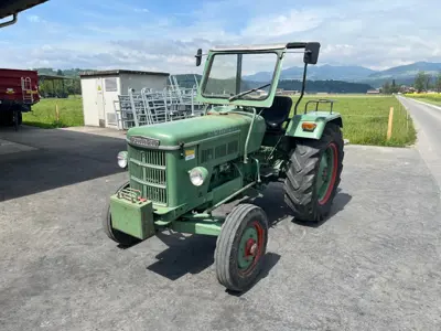 Traktor