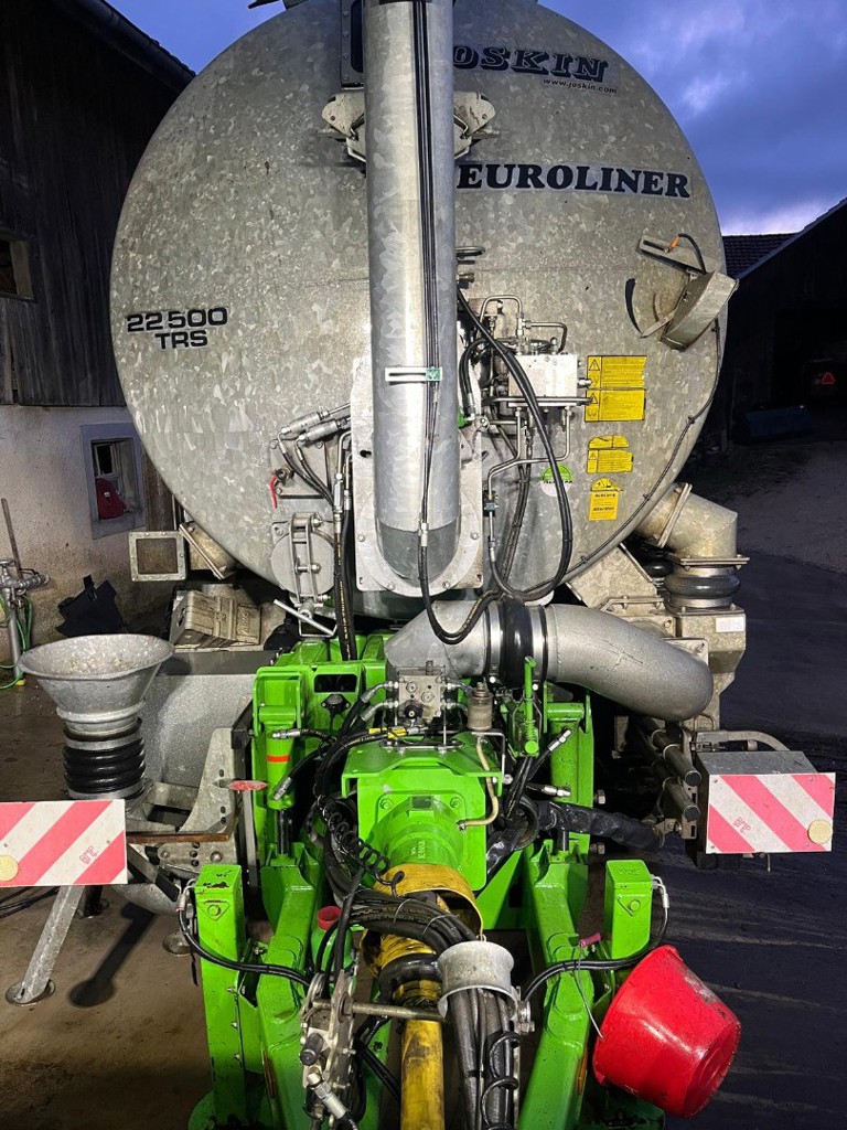 adec1b5d-7192-4612-a862-81184e486776-WhatsApp Image 2025-12-09 at 08.59.23 (2).jpg