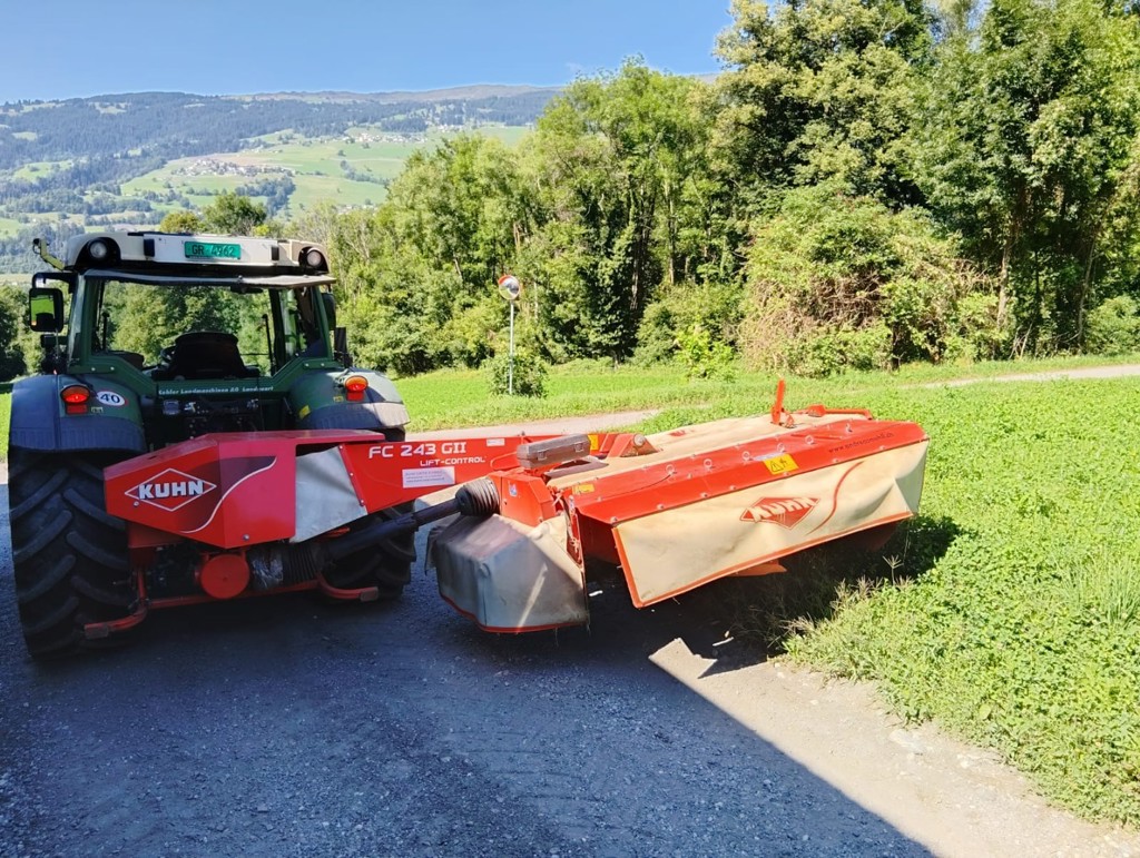 Kuhn Mähwerk FC243GII