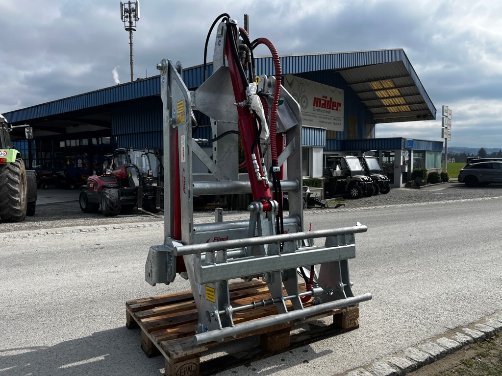 14021bbc-3f94-4c68-bba5-8cf7f372ba48-35132 Fliegl Stapler Variant (5).png