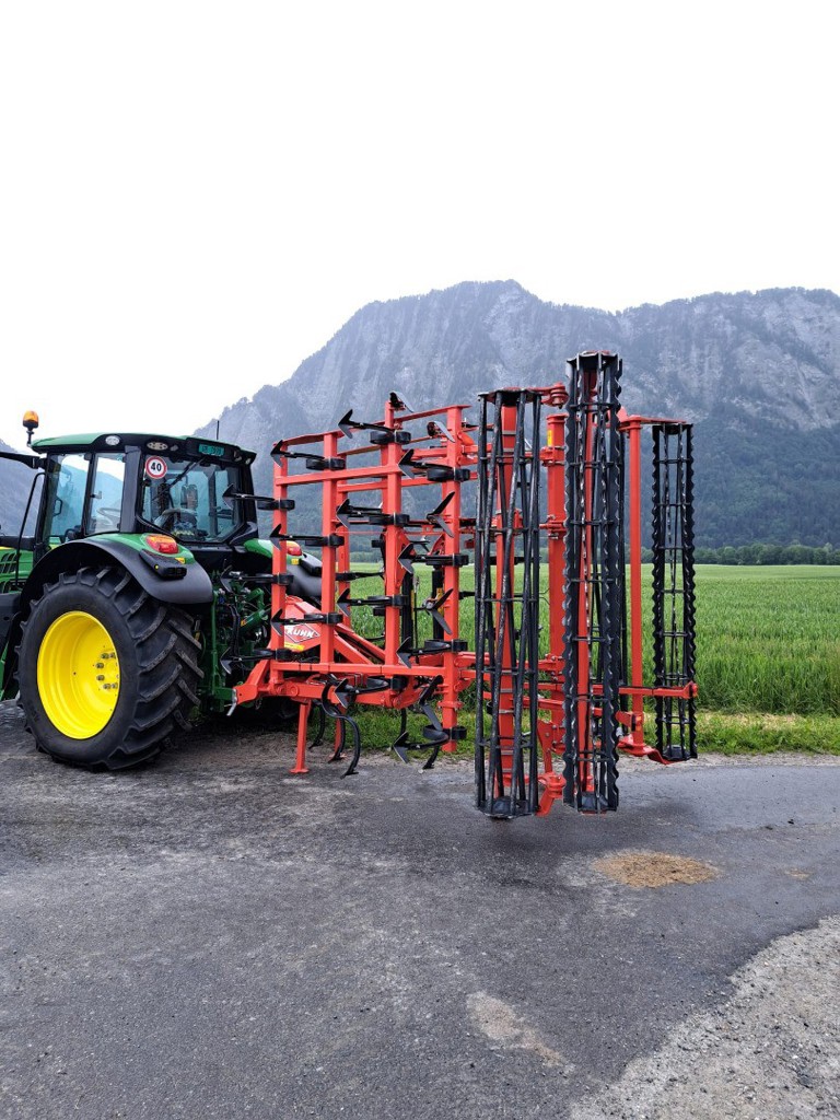 afb35b67-4970-4fd8-a23c-e3e83f8a820f-PHOTO-2025-12-24-08-20-52 2.jpg