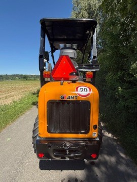 3a3dba8d-a018-40f8-8029-14a76c5cdd49-leiser ag - Giant1500 Occ. 3.jpg