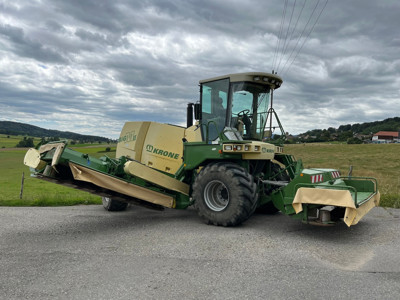 Faucheuse automotrice Krone