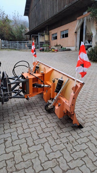 09fc2900-9ed3-4006-9c96-11ac01dbd933-WhatsApp Image 2026-02-04 at 09.35.17 (4).jpg