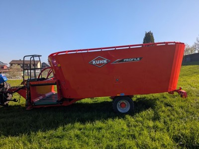 Futtermischwagen Kuhn Profile 18.2 CL