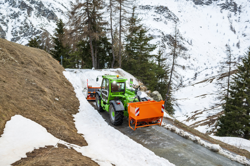 fa2ac8ec-03d5-4060-bd61-4c701ac2e8b5-MF44.7 (4).jpg