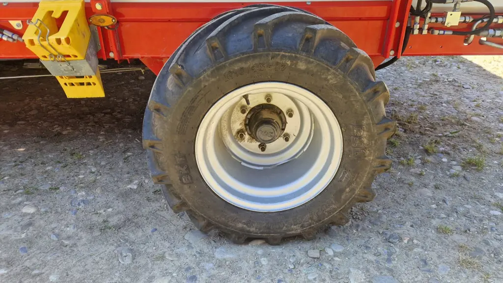 6cd76e68-71f2-45fc-8eed-f901bc3fa840-Pöttinger Boss Alpin 211_5.jpg