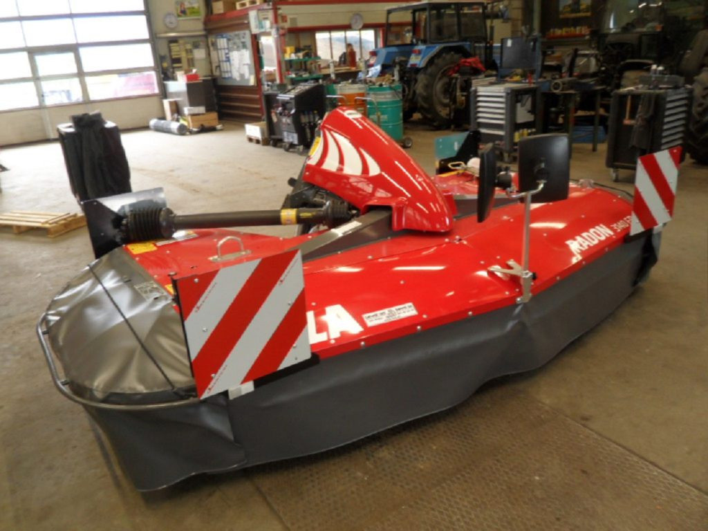 6ff44058-1290-42e0-a5c6-10ac7c397f91-Fella Radon 3140 (3).jpg