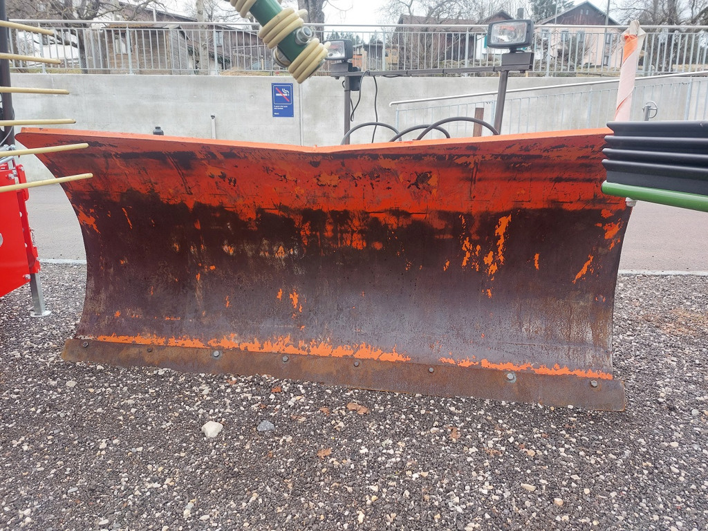 d809b041-20e3-4bb9-8623-5296b20c8376-Schuler Müller (1).jpg