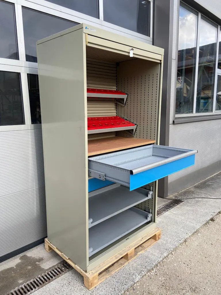 1fba026e-d6a2-46ca-993a-8459013f3607-08_Lista Werkzeugschrank_07.jpg
