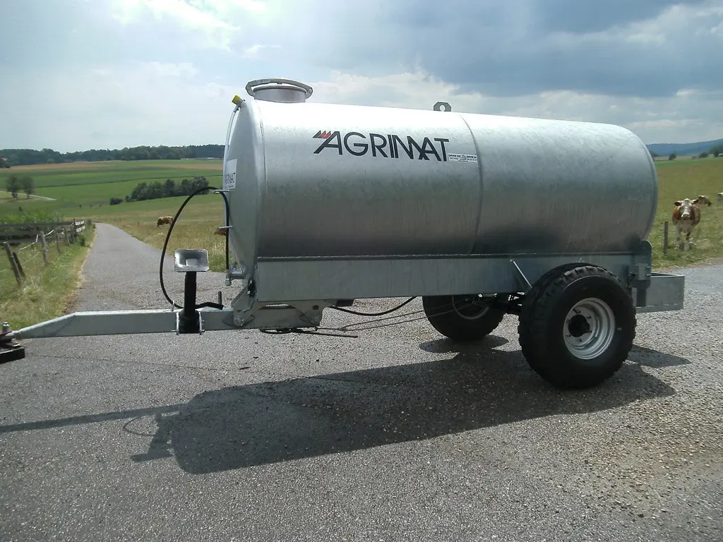 6e0b92db-51a8-4763-a9b0-c5e813c7567c-Agrimat tonne à eau 4100 (21).jpg