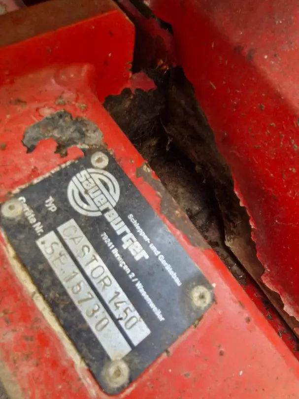 b2518340-5b21-4649-acd9-15735a2e9da6-Occasion Mulcher Sauerburger 3.jpg