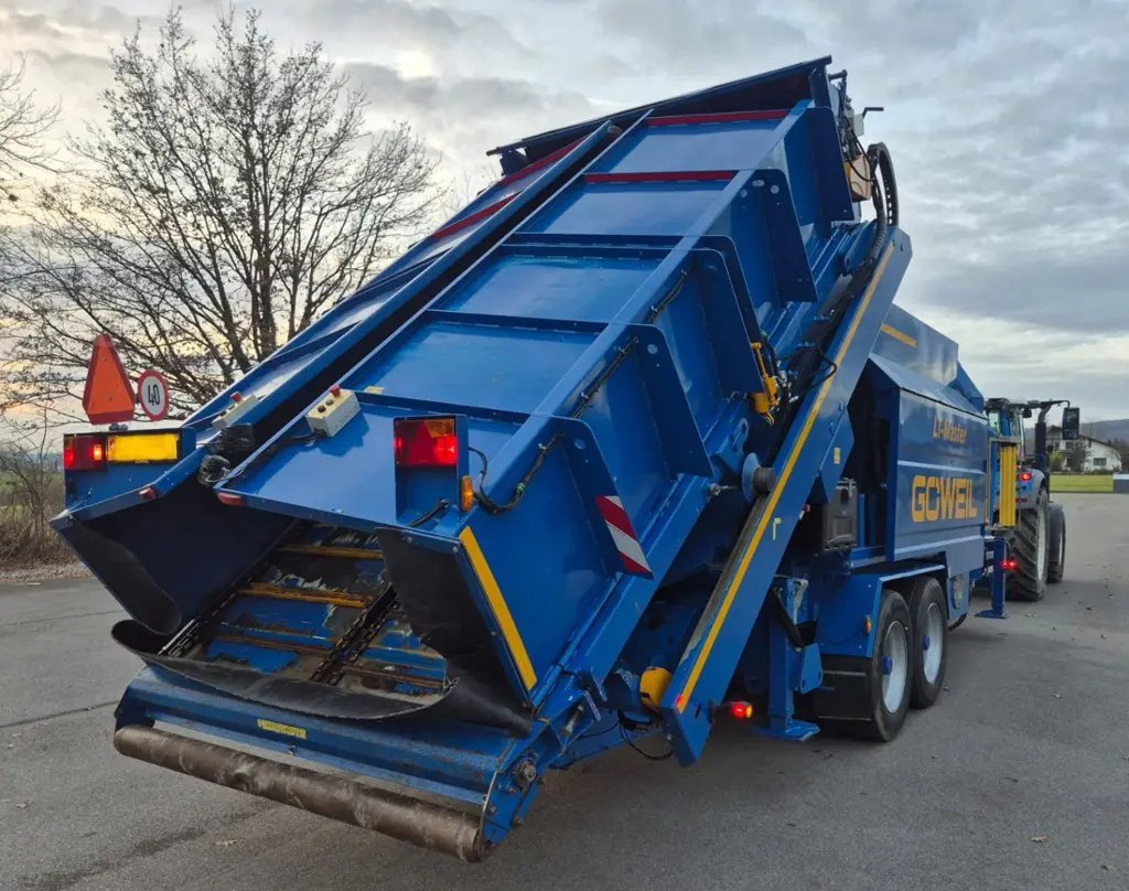 44a441f5-af37-4128-bb85-bb8631544aa3-WhatsApp Image 2025-12-21 at 16.jpg