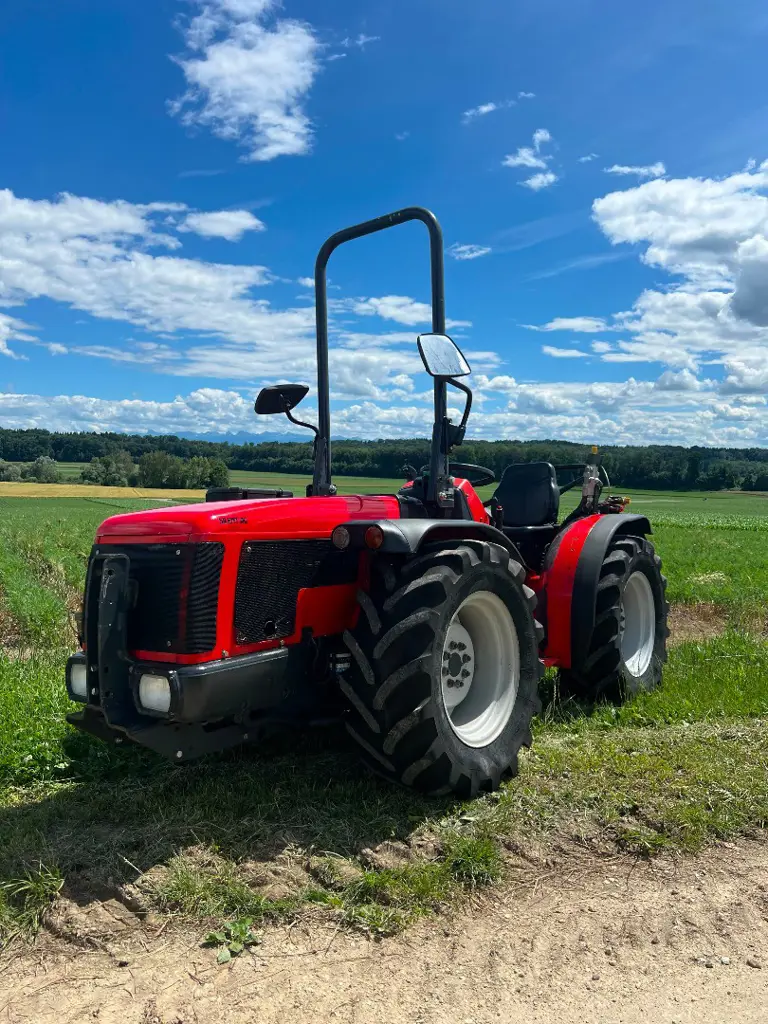 Antonio Carraro A SRX 8400 Knickschlepper Schmal