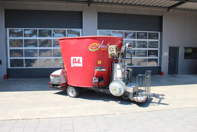 Futtermischwagen BVL Agilo V-Mix 6 / Selbstfahrer