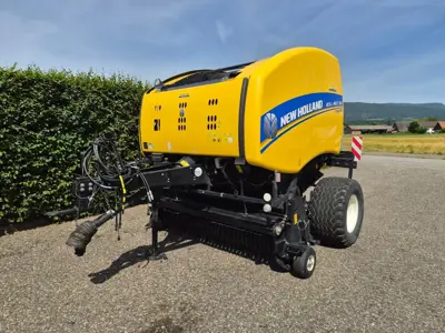 New Holland RollBelt 150 Variable Rundballenpresse