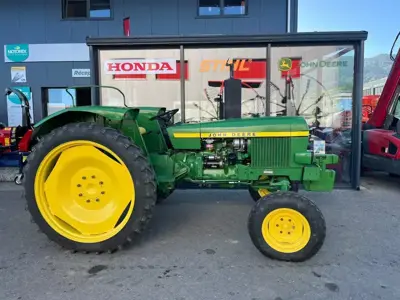 Tracteur John Deere 1030