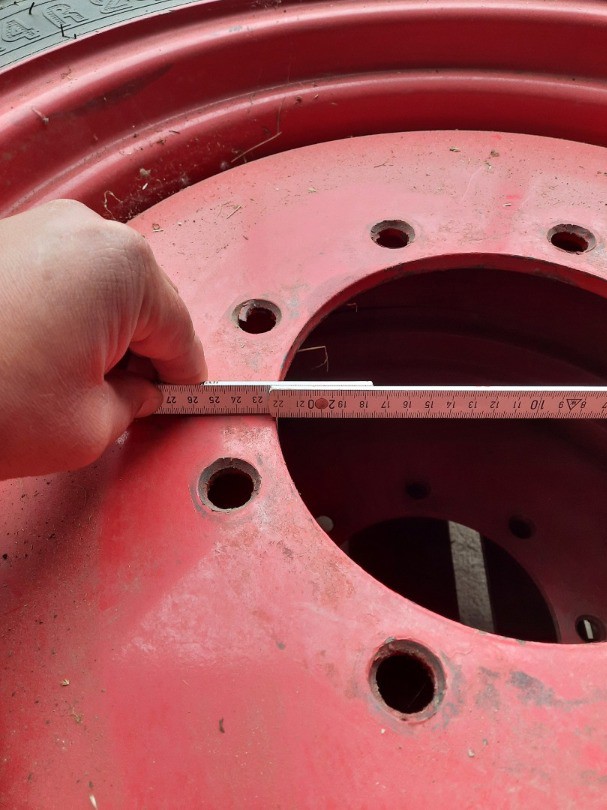 3f581f50-6ebc-46a9-b730-395218842642-Nabendurchmesser vorne .jpg