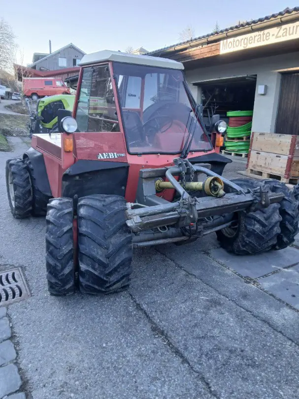 Aebi TT80 mit 4 Doppelräder