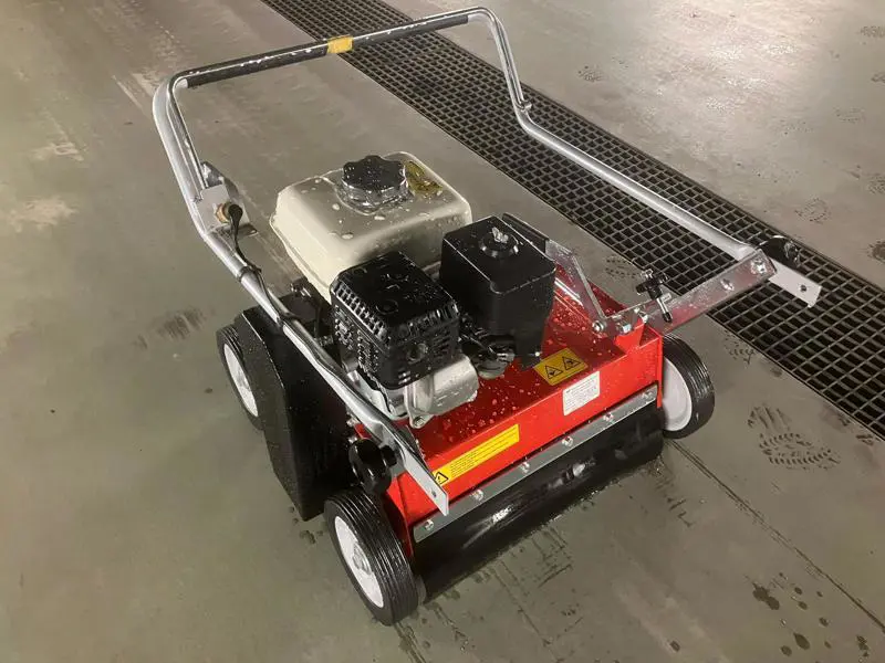 fdd1a626-76f0-4bb3-a940-b4f81202206c-Vertikutierer 7.jpg