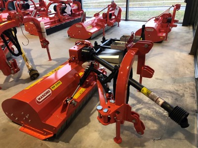 Lagerabverkauf Seiten- und Heck-Universal-Mulcher Maschio Giraffa M + L