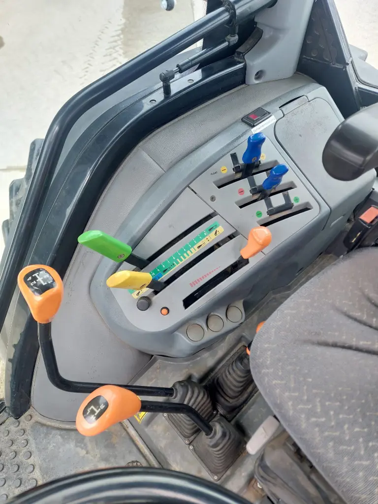 0b6d401b-caa5-4542-aa30-a4736516f47f-WhatsApp Image 2026-03-16 at 15.04.11 (2).jpg