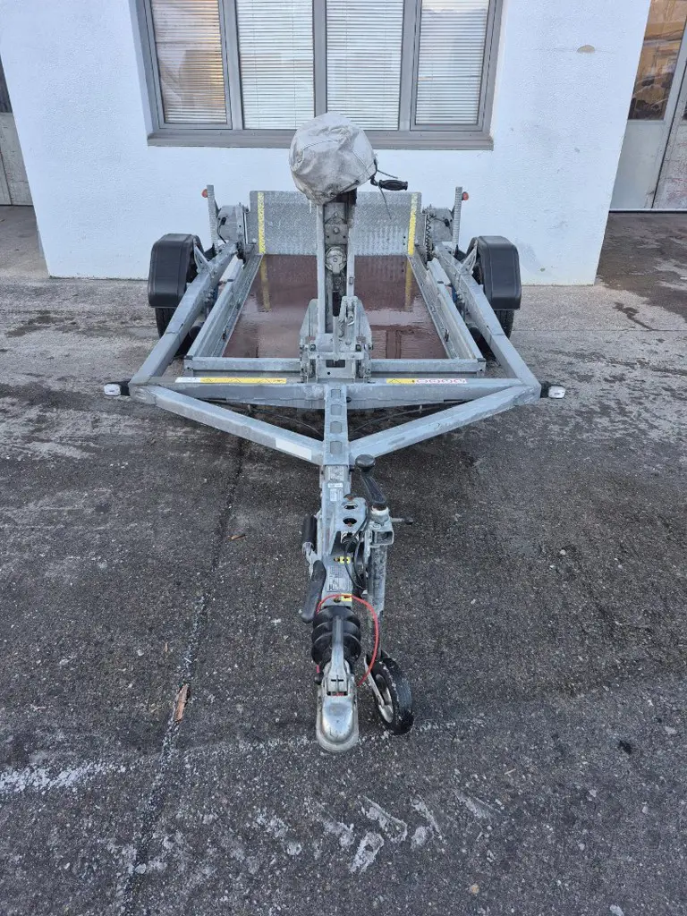 25b61a62-963d-48ca-8489-d152c0ad3e41-Absenkanhänger Pongratz PLL 250_12_G LMB Mashcinen GmbH 3.jpg