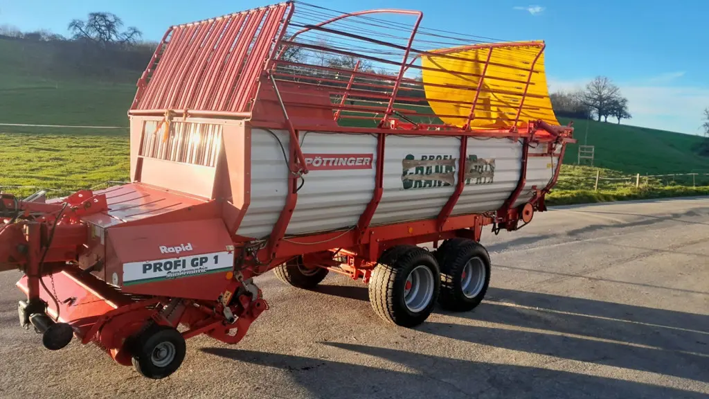 Ladewagen Pötttinger Profi GP1