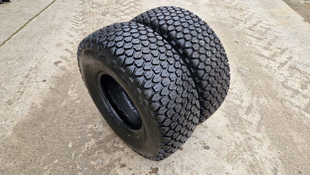 3400a651-7581-44b4-8a76-0e6ca8f3e9ed-35960 Brigestone Pneu ohne Felge 315 - 75 D15 (6).jpg